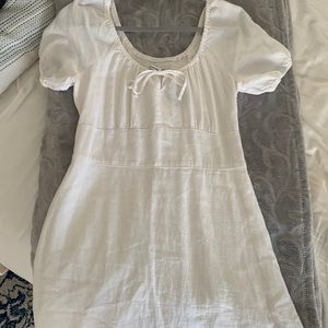 Capped Sleeved White A&F Mini Dress